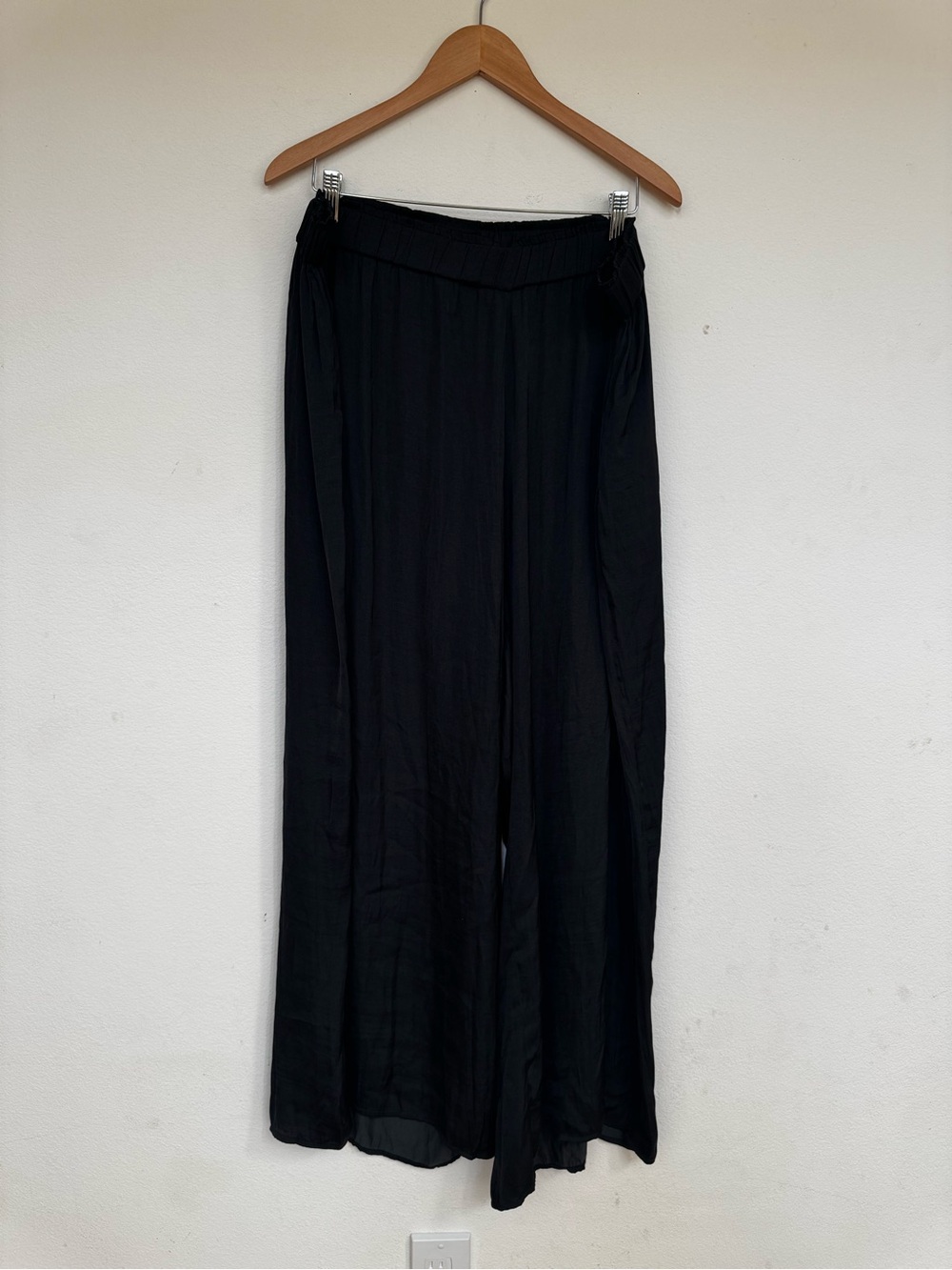 Summersalt women’s silky luxe Black Wide-Leg palazzo Pant